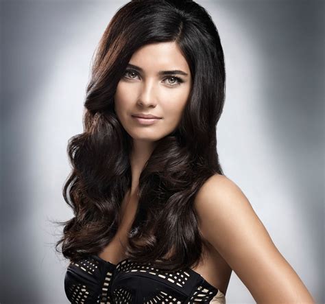 Picture Of Tuba Büyüküstün