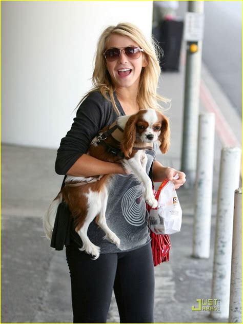 Julianne Hough & Chuck Wicks Love Lexi | Photo 135461 - Photo Gallery ...