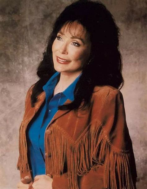 Happy Birthday To Loretta Lynn Who Turns 90 Today Posted April 14 2022 Country Music