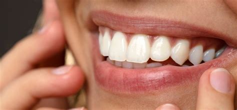 Comment prévenir le déchaussement des dents Dr Temstet Paris