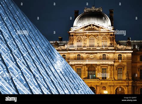 Louvre Museum In Paris France By Night Stock Photo Alamy