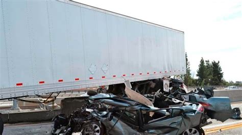 3 Injured In Big Rig Crash On 210 Freeway Sigalert Issued Ktla