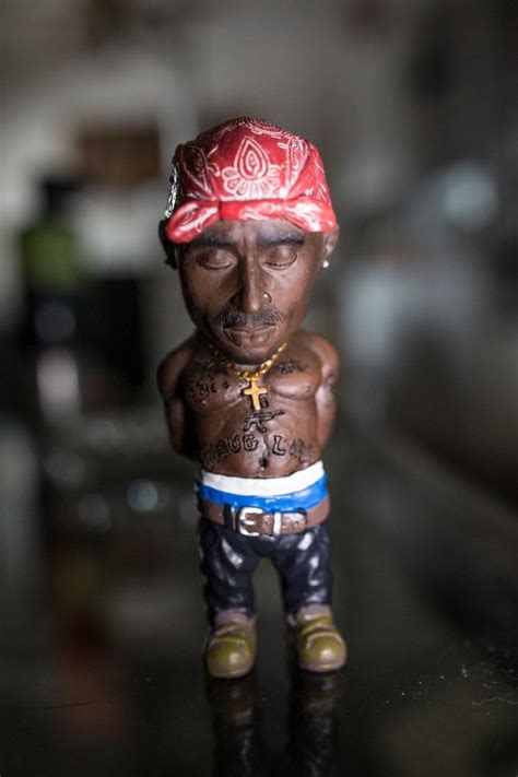 5.5'' Tupac Amaru Shakur Statue Red Bandanna 2Pac Dealer Less than 12in ...