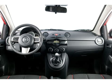 2013 Mazda Mazda2: 39 Interior Photos | U.S. News