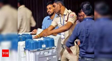 Lok Sabha Polls 2019 Security Beefed Up At Counting Centres In Delhi