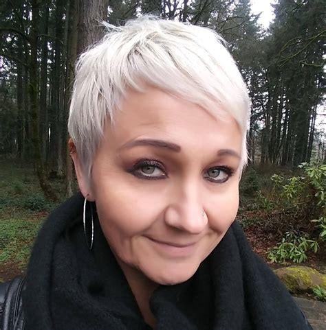 Platinum Blonde Long Pixie Cut Short Hair Color Ideas Short