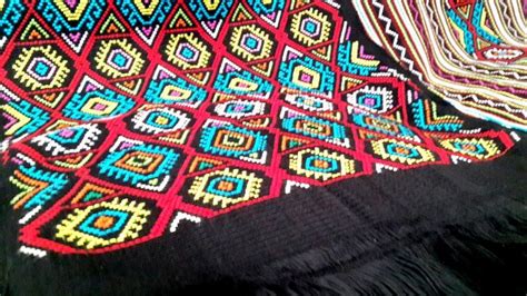 10 Motif Kain Tenun Khas NTT Cocok Jadi Oleh Oleh