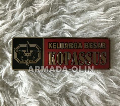 Stiker PVC Panjang Keluarga Besar Kopassus Komando Stiker PVC