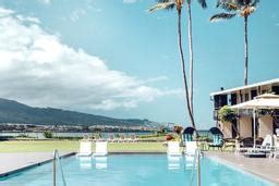 Maui Seaside Hotel: Pool & Spa Day Pass Kahului | ResortPass