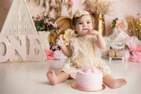 Stress Free Fully Custom Cake Smash Photoshoots Newington