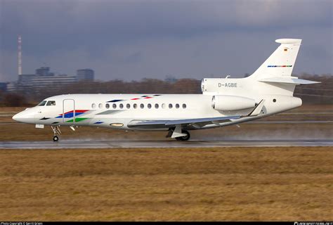 D AGBE Volkswagen Air Service Dassault Falcon 7X Photo By Gerrit Griem