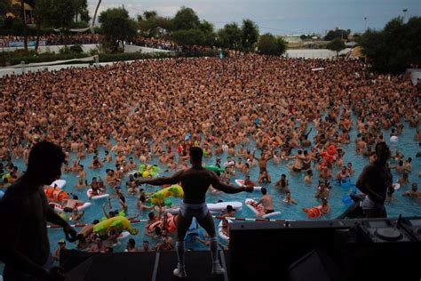Dos semanas de descontrol y excesos en la fiesta gay más extrema Infobae