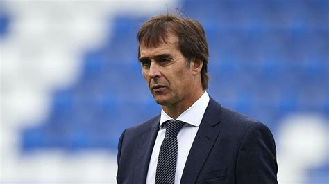 Real Madrid could sack Lopetegui if results don't improve, says Essien ...