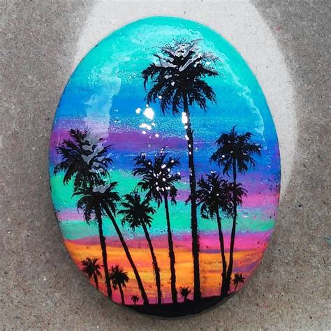 See This Instagram Photo By Rockartbydebra • 10 Likes Rock Painting Designs Painted Rocks