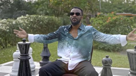 Regardez Le Clip De Fally Ipupa Pour Son Titre Sl