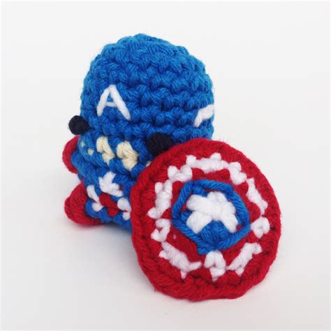 Watch Me Crochet: Captain America - Louie's Loops