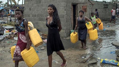 M S De Millones De Personas Viven Sin Agua Potable