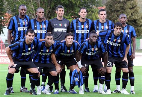 Ayaktakiler Oturanlar Inter 2009 2010