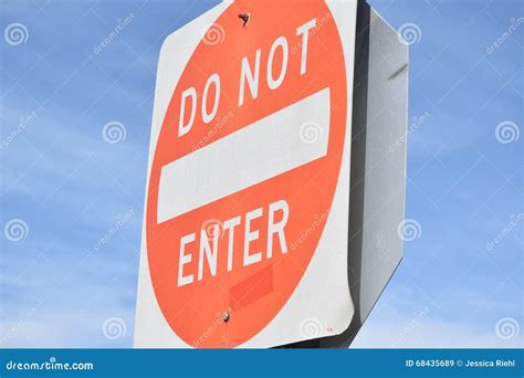 Do Not Enter Stock Image Image Of Street Skies Stop 68435689