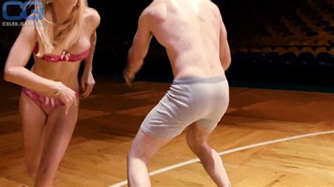 Anna Faris Nude Pictures Photos Playboy Naked Topless Fappening