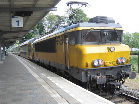 Dd Ar Ns Met Dd Ar Op Station Harderwijk De