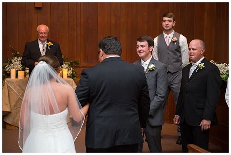 David Parks Photography Mr Mrs Zech The Barn At Crooked Pines