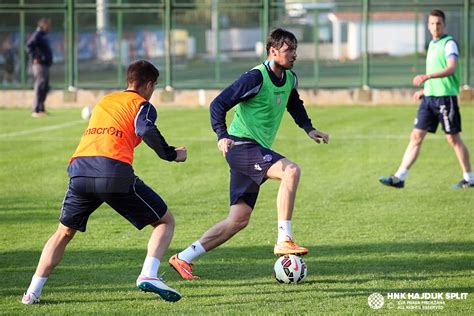 Trener Vukas Odradio Prvi Trening S Mom Adi Hnk Hajduk Split