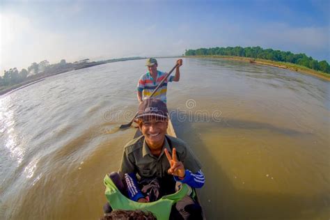 Chitwan Nepal November Unidentified People Canoeing Safari