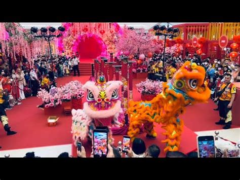 Lion Dance At Pavilion Bukit Jalil Malaysia Cny Lion Dance