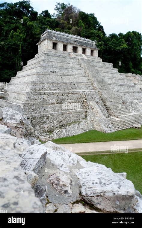 Templo De Las Inscripciones Cerca Del Templo Maya De Palenque Chiapas