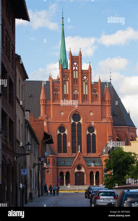 Iglesia De Santa Catalina En Torun Polonia Del Siglo Xix La