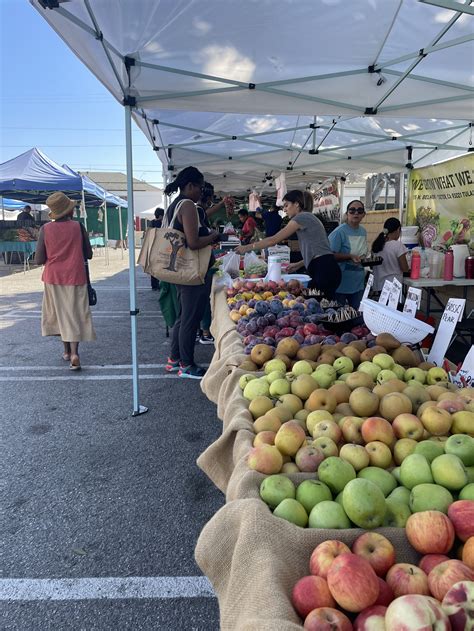 Crenshaw Farmers' Market — Food Access LA