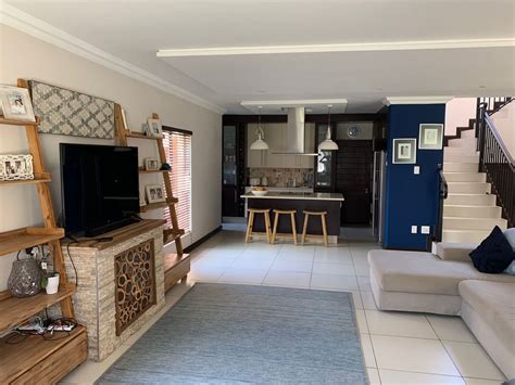 Bedroom House For Sale Helderwyk Estate Bj Pam Golding