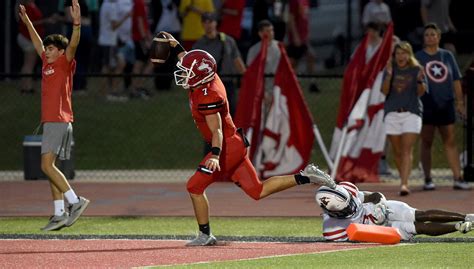 Hewitt Trussville Dominates Trenches Opens Up Region Play With Blowout