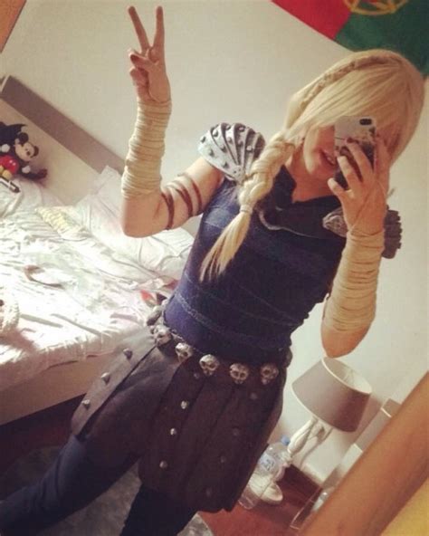 astrid cosplay on Tumblr