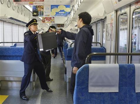 在来線車内で不審者対応訓練 Jr東海 サッと見ニュース 産経フォト