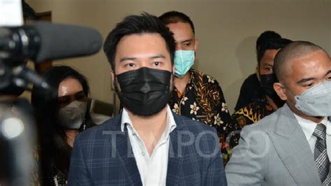 Kasus Indra Kenz Pengusaha Rudy Salim Diperiksa Bareskrim Foto Tempo Co