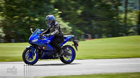 Comparativa Yamaha Yzf R Yamaha Mt