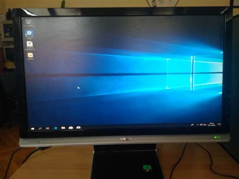 BenQ E2200HD - LCD monitor - Full HD (1080p) - 21.5 ugrađeni zvučnici