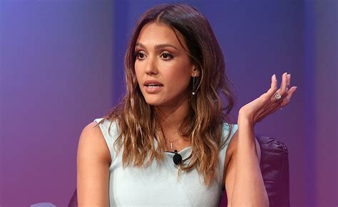 Jessica Alba Wasnt Comfortable As A Sex Symbol