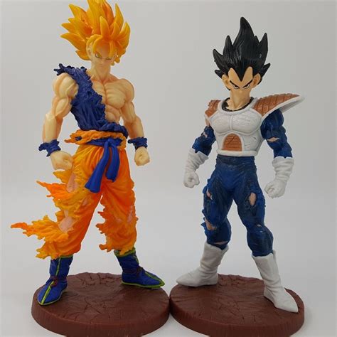 Goku And Vegeta Action Figures ~ ACTION FIGURE DELUXE