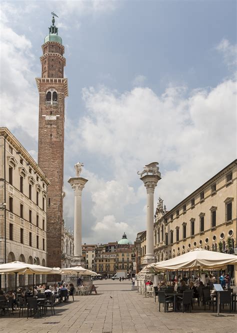 Piazza Dei Signori Vicenza Vacation Rentals House Rentals More Vrbo