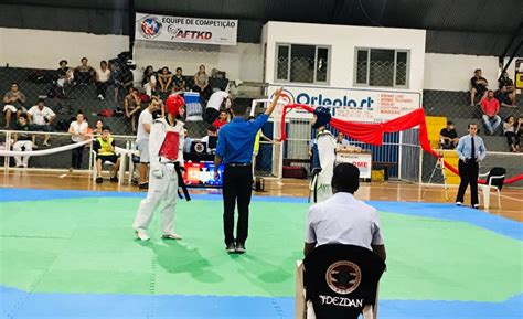 Time De Taekwondo Conquista Medalhas Em Seletiva Estadual