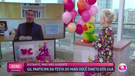 Vídeo Gil do Vigor participa da festa do Mais Você e manda recado