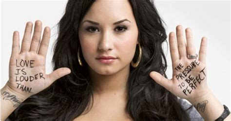 H Demi Lovato Lesbian
