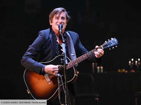 Thomas Dutronc le chanteur victime dusurpation didentité