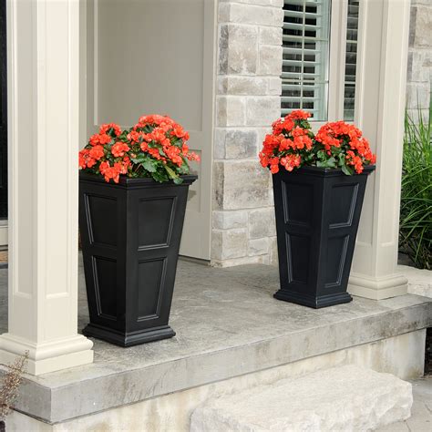 Mayne Inc Fairfield Square Pot Planter Reviews Wayfair