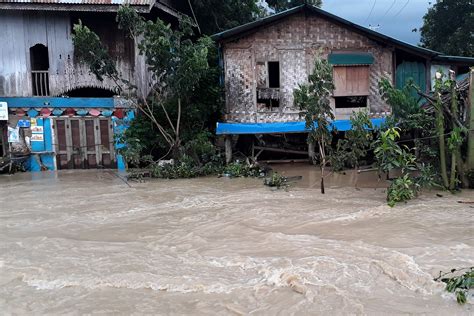 Myanmar Dam Breach Floods 85 Villages Thousands Driven From Homes