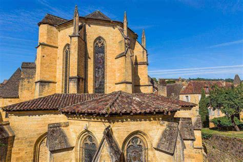 Sarlat La Can Da Immersion En P Rigord Noir D Couverte En Famille