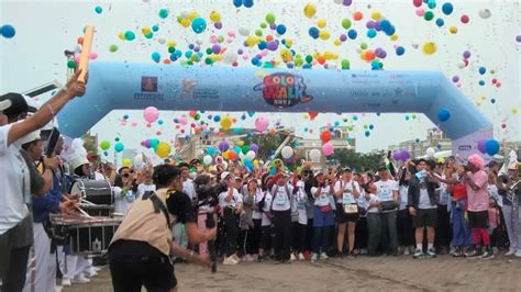 GIGI Tampil Energik Di Ajang Color Walk 2023 Bawakan Lagu Hit 11